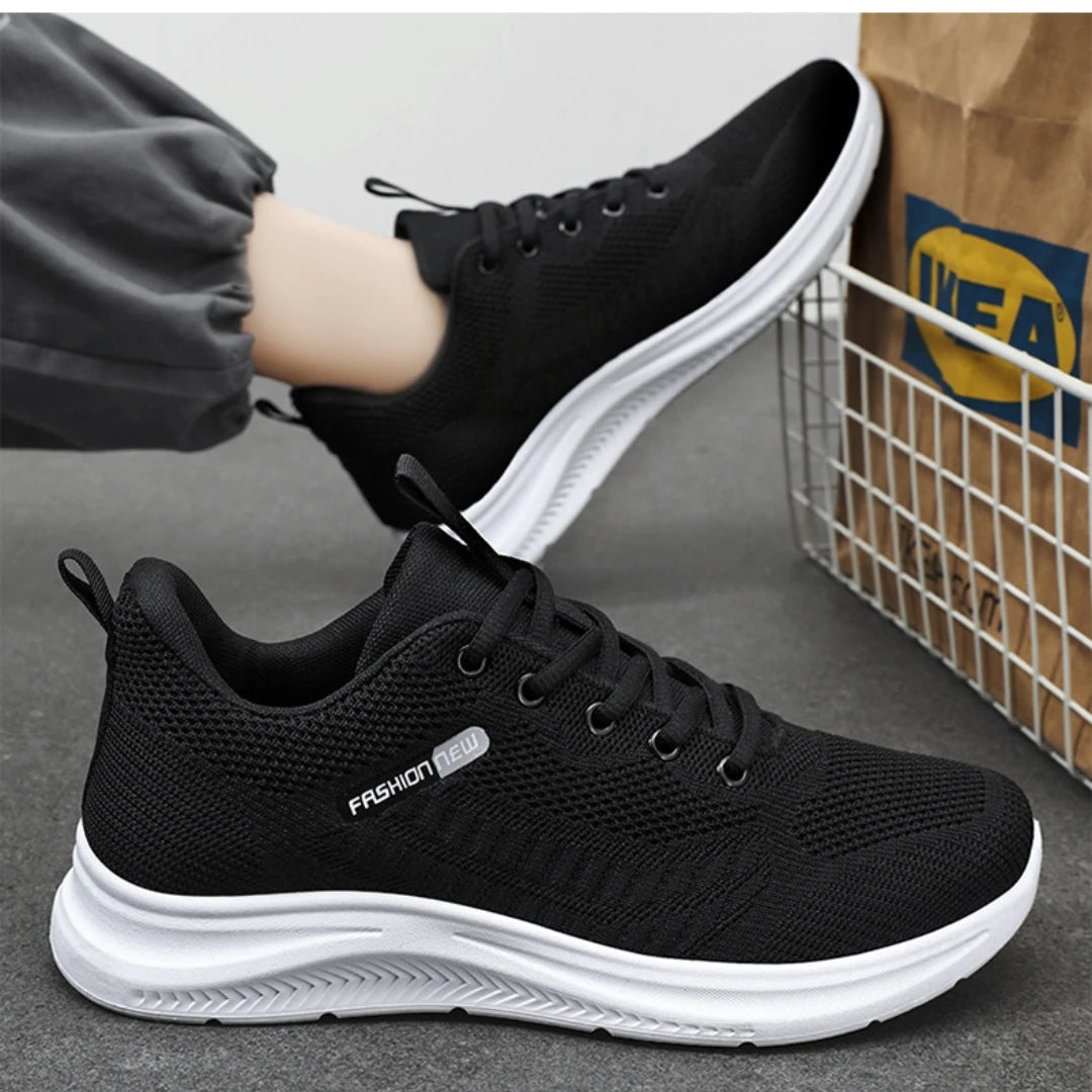 Nuove scarpe sportive da uomo per camminare