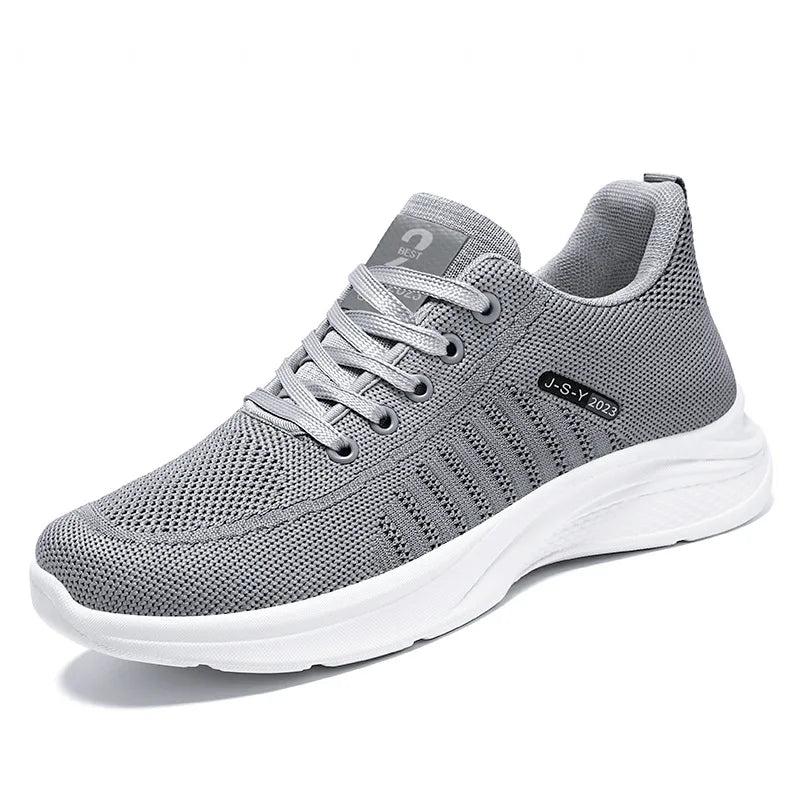 Nuove scarpe sportive da uomo per camminare