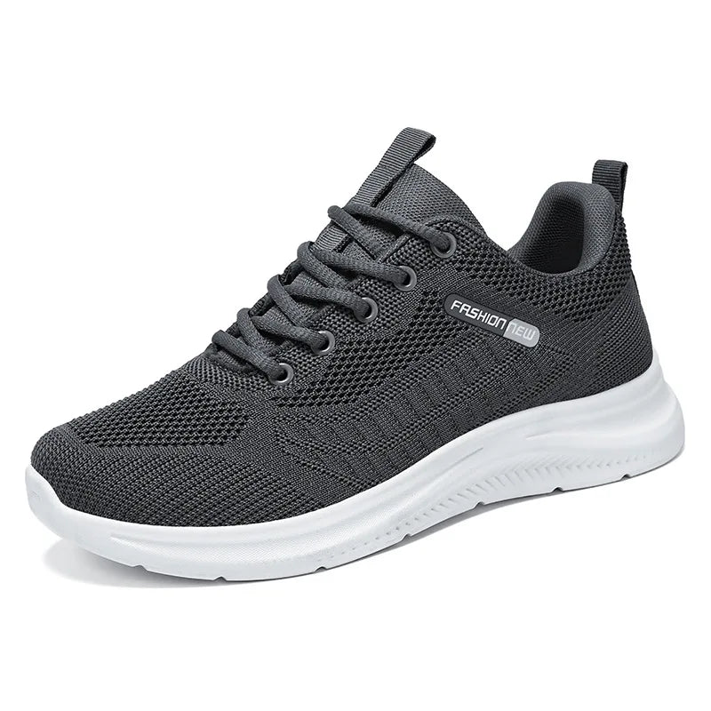 Nuove scarpe sportive da uomo per camminare